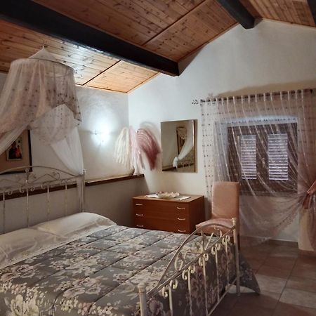 Ferienwohnung Residenza Agrituristica Santa Lucia Con Piscina Alghero Exterior foto